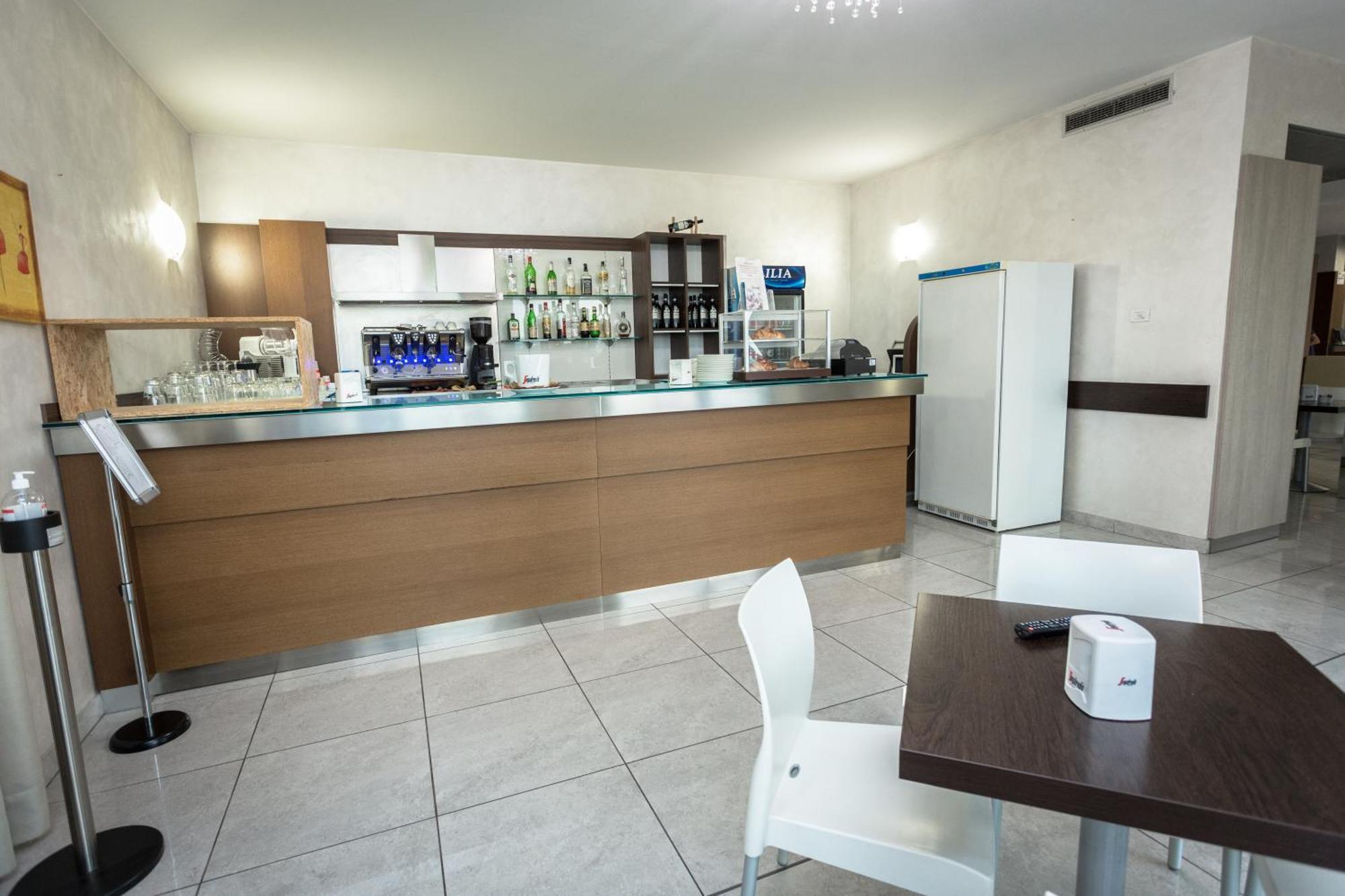 Hotel Don Camillo Brescello Luaran gambar