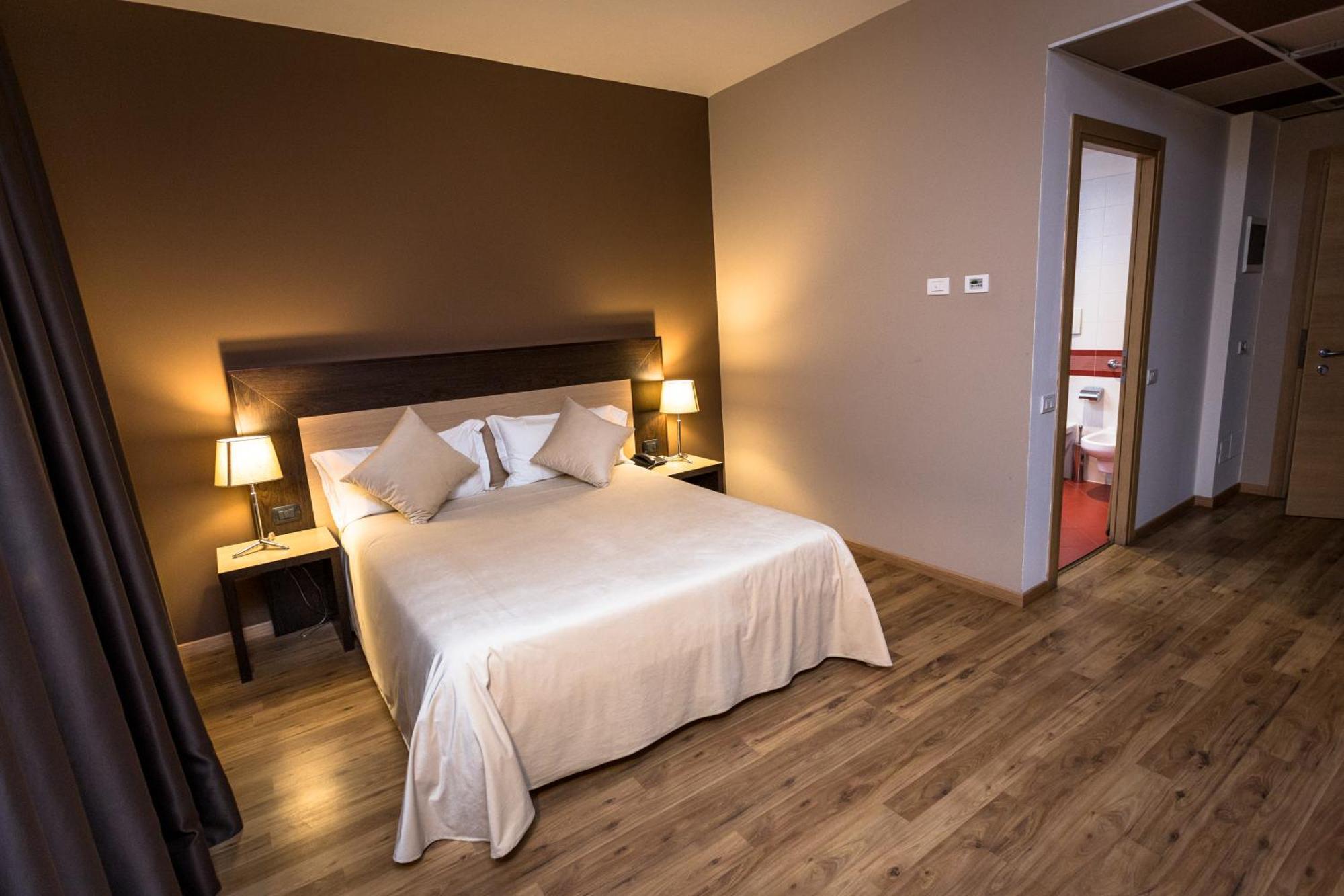 Hotel Don Camillo Brescello Luaran gambar