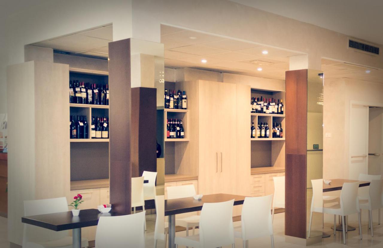 Hotel Don Camillo Brescello Luaran gambar